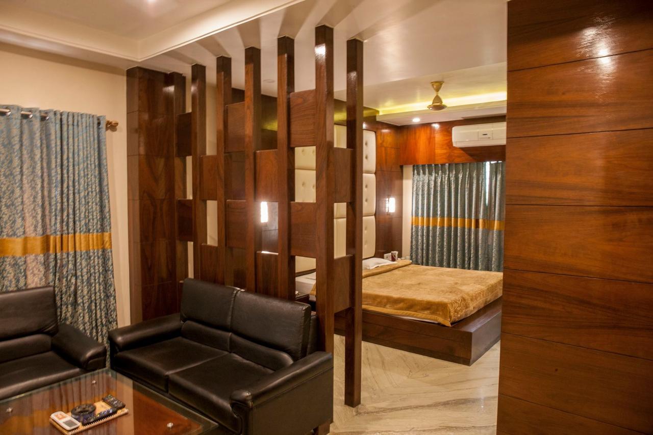 Hotel Welcome Palace Agartala Exterior photo
